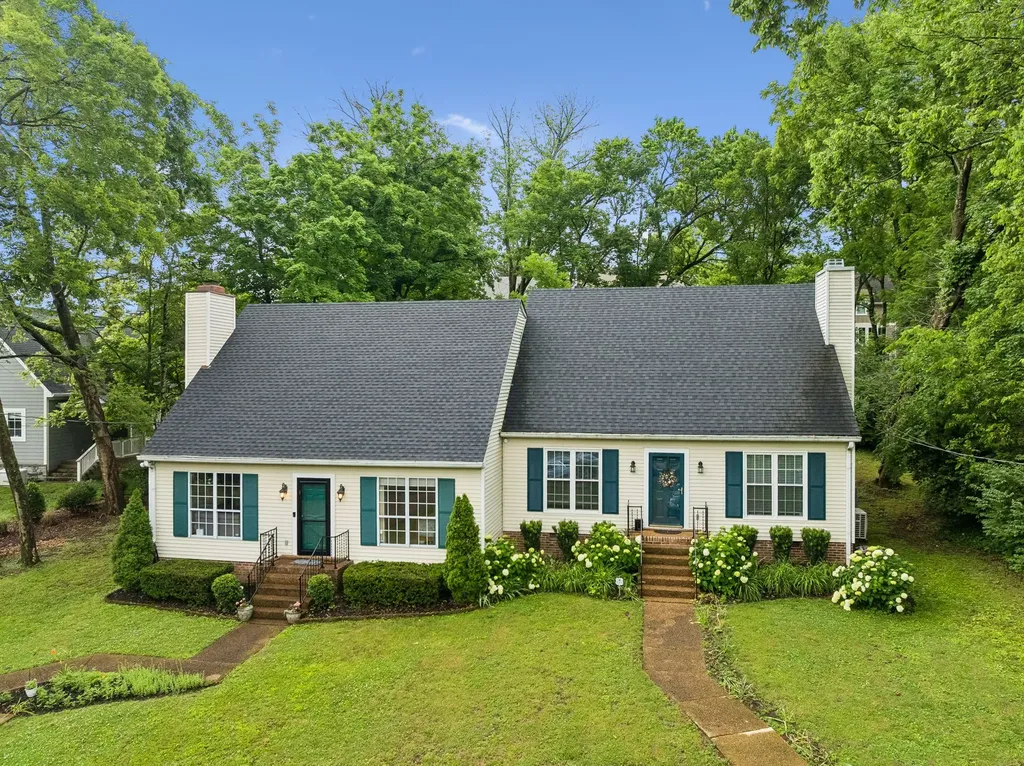 205 Brattlesboro Place Nashville TN 37204