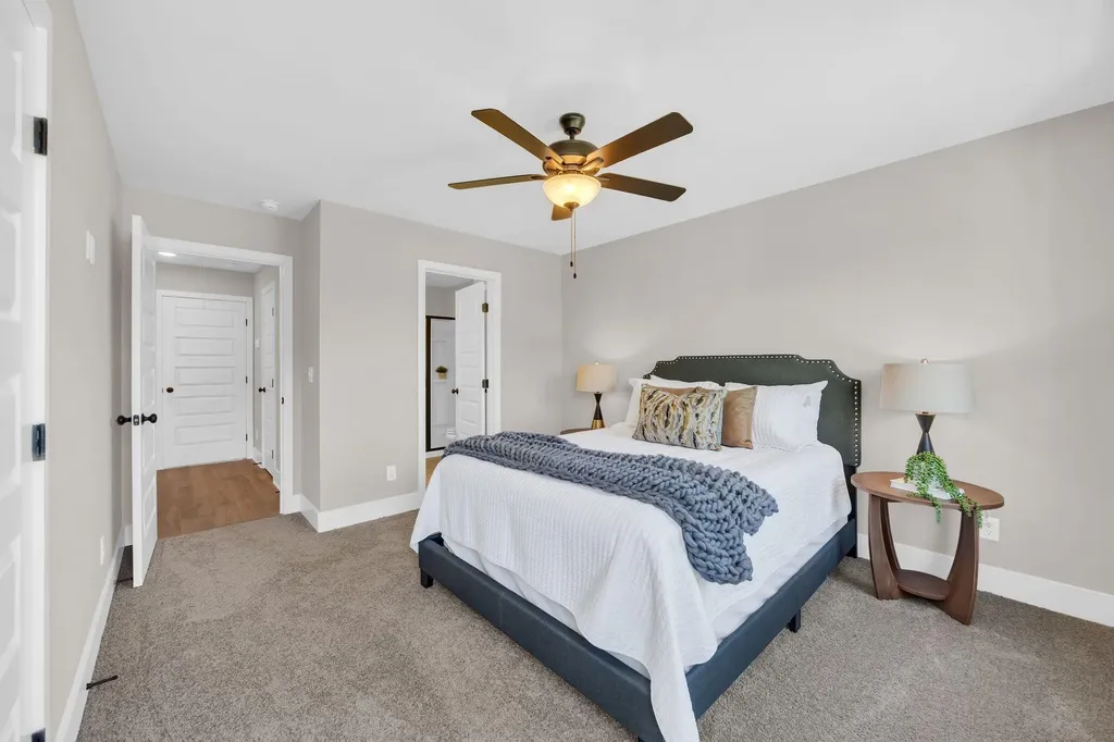 2437 E 17th Street Chattanooga TN 37404