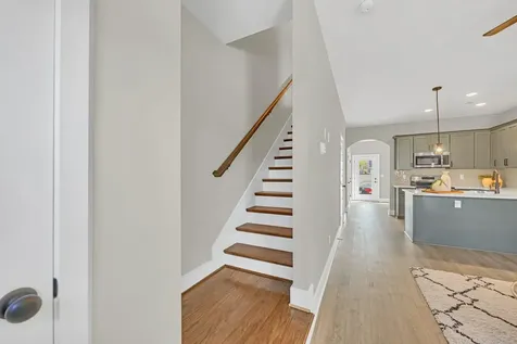 2437 E 17th Street Chattanooga TN 37404
