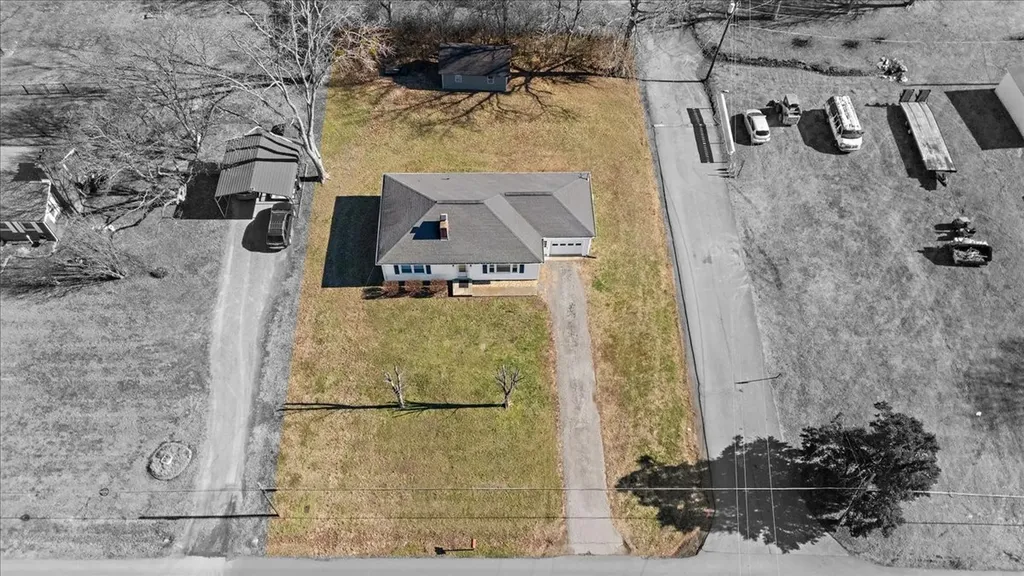 1087 Woods Ferry Road Gallatin TN 37066