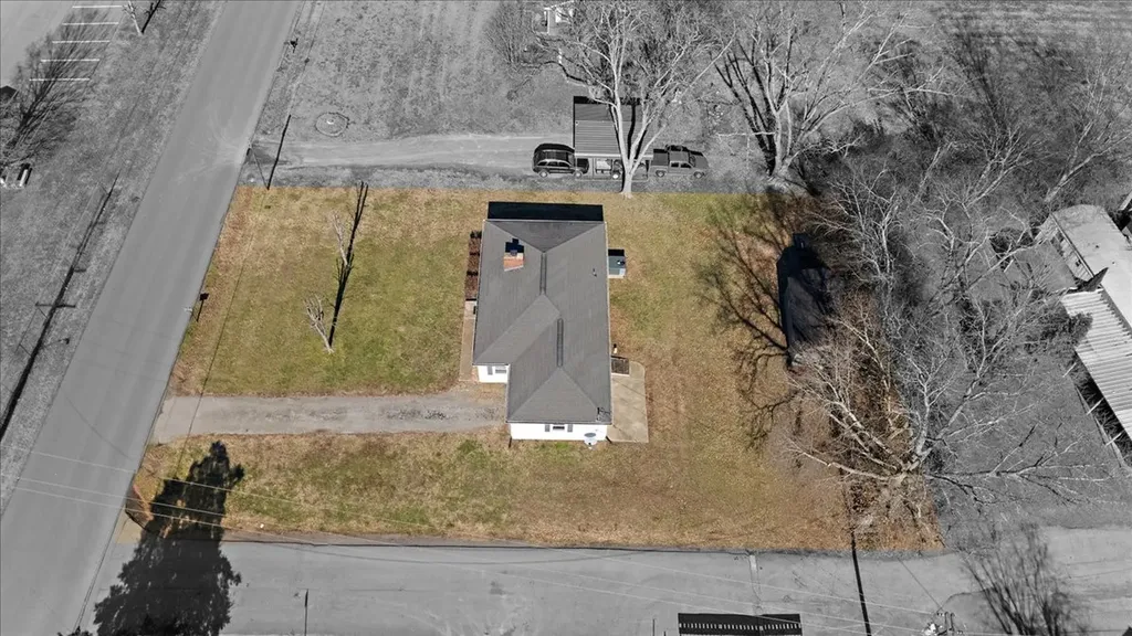 1087 Woods Ferry Road Gallatin TN 37066