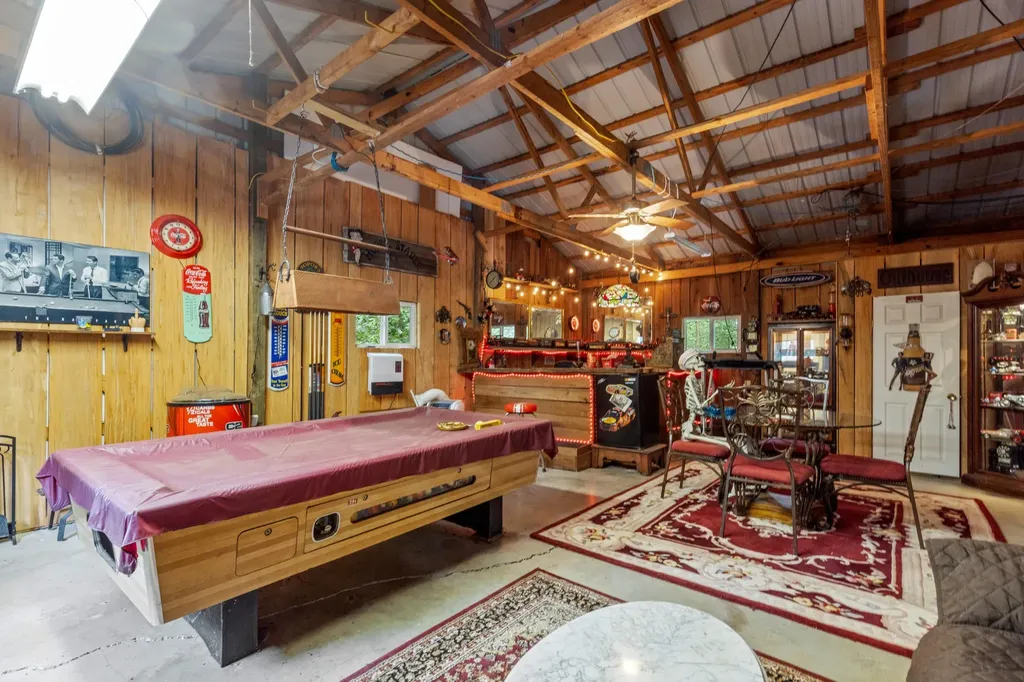 965 Lakewood Village Road Spring City TN 37381