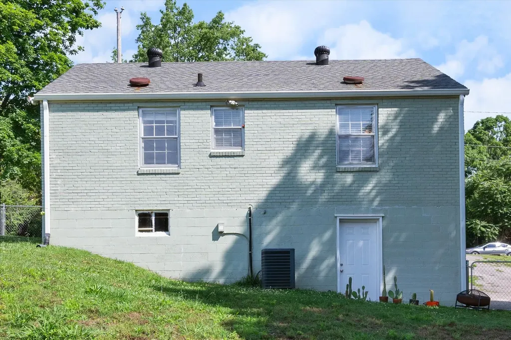 335 Tamworth Drive Nashville TN 37214