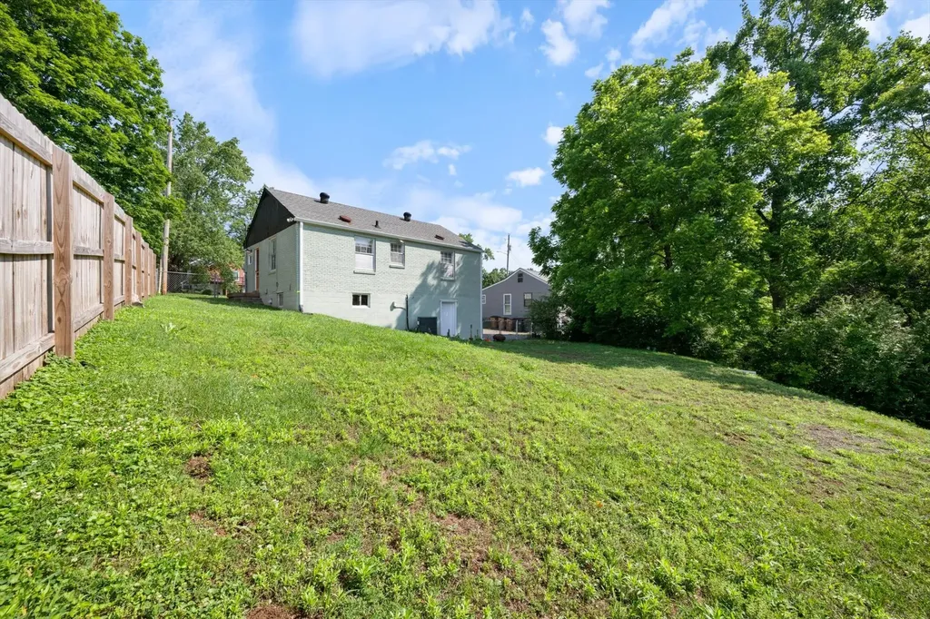 335 Tamworth Drive Nashville TN 37214