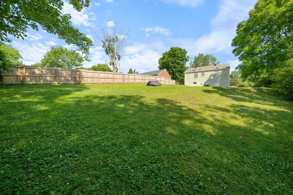 335 Tamworth Drive Nashville TN 37214