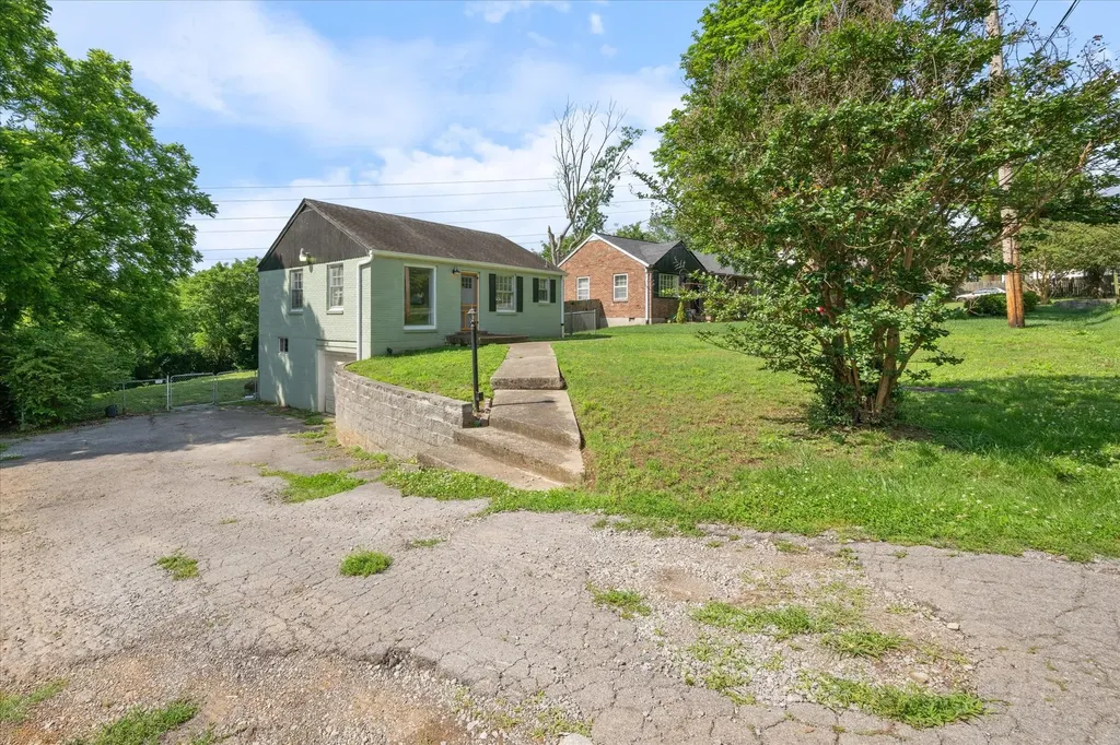 335 Tamworth Drive Nashville TN 37214