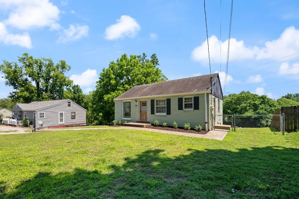 335 Tamworth Drive Nashville TN 37214