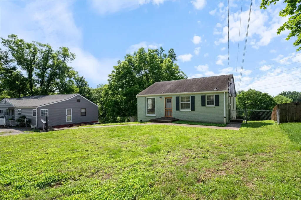 335 Tamworth Drive Nashville TN 37214