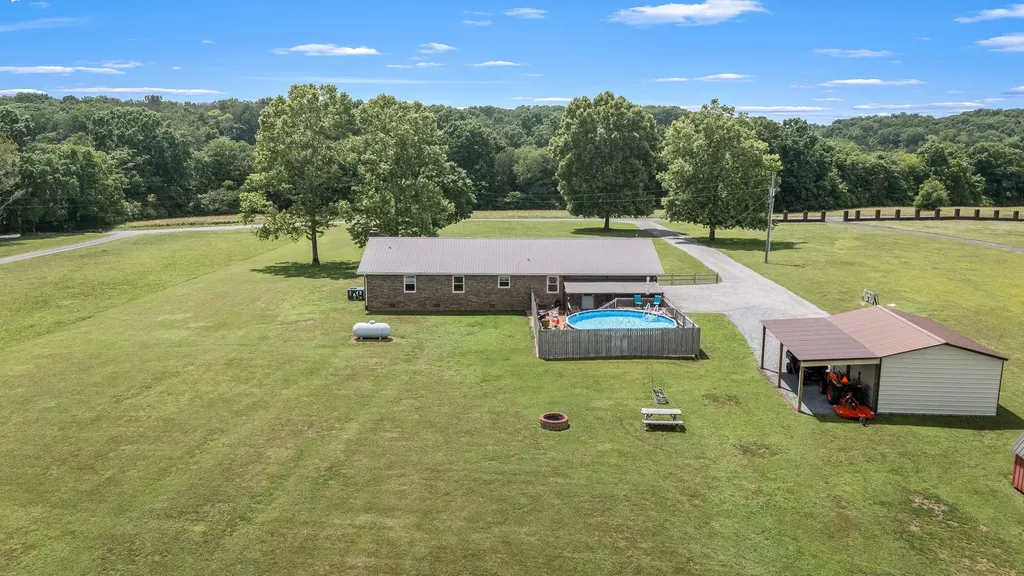 43 Boning Road Fayetteville TN 37334