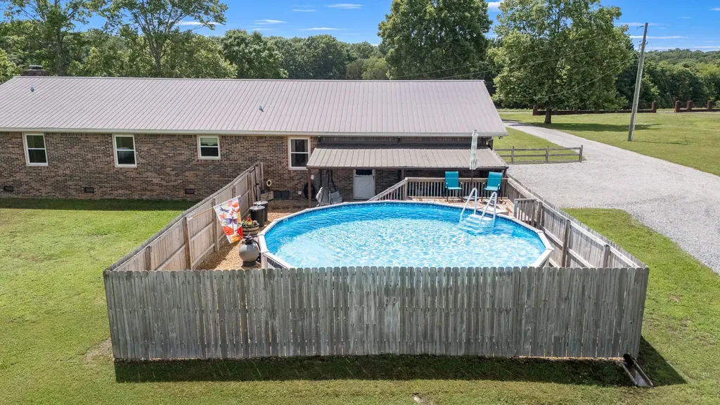 43 Boning Road Fayetteville TN 37334
