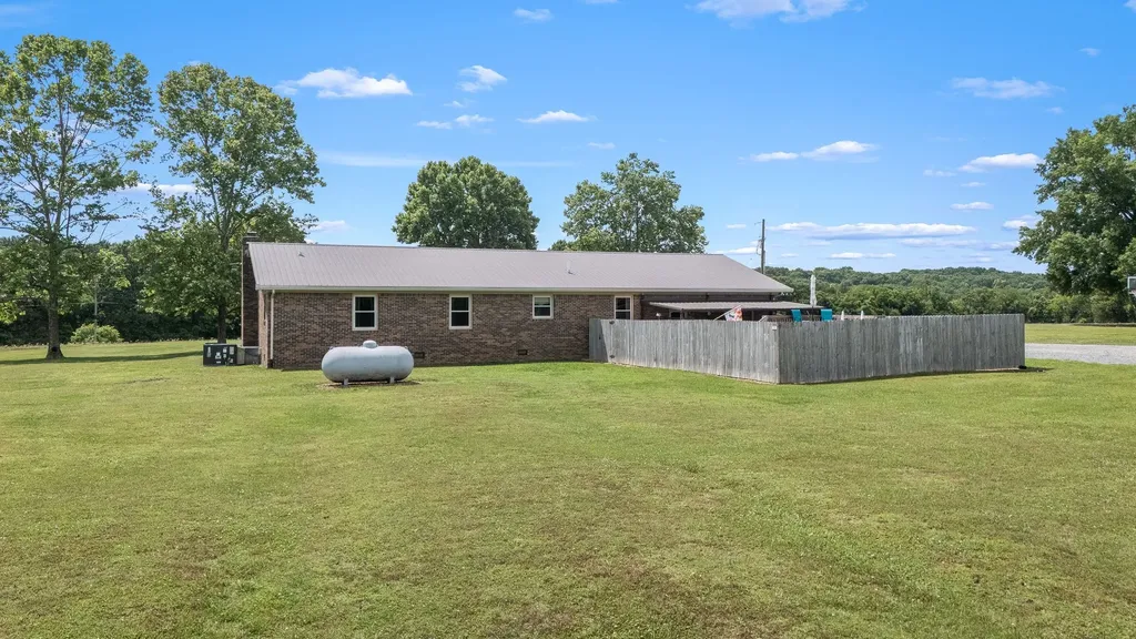 43 Boning Road Fayetteville TN 37334