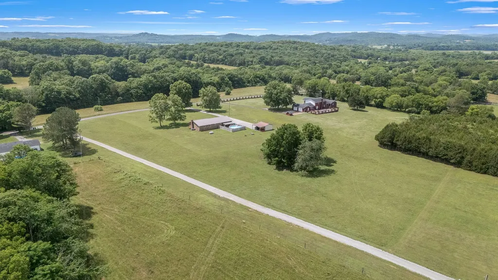 43 Boning Road Fayetteville TN 37334