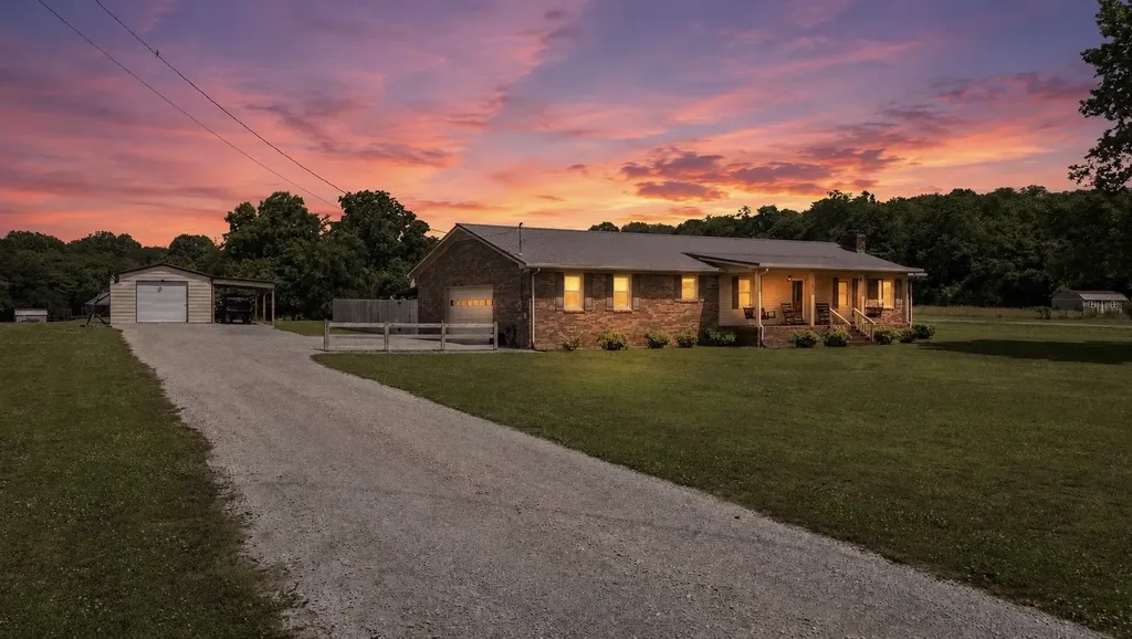 43 Boning Road Fayetteville TN 37334
