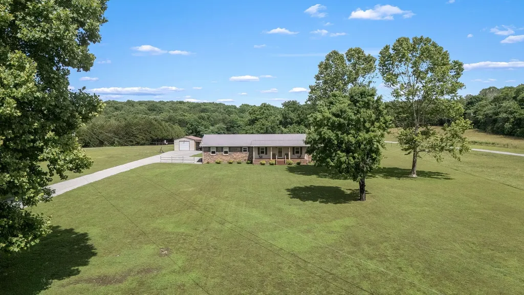 43 Boning Road Fayetteville TN 37334