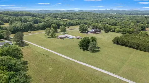 43 Boning Road Fayetteville TN 37334