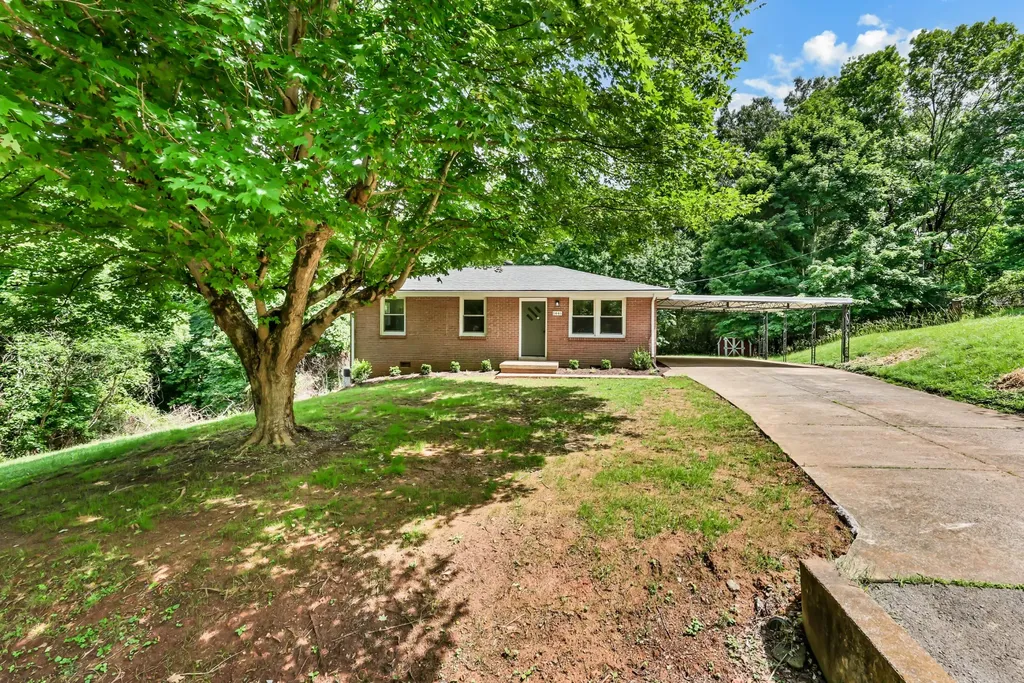 1446 Elm Hill Drive Clarksville TN 37040