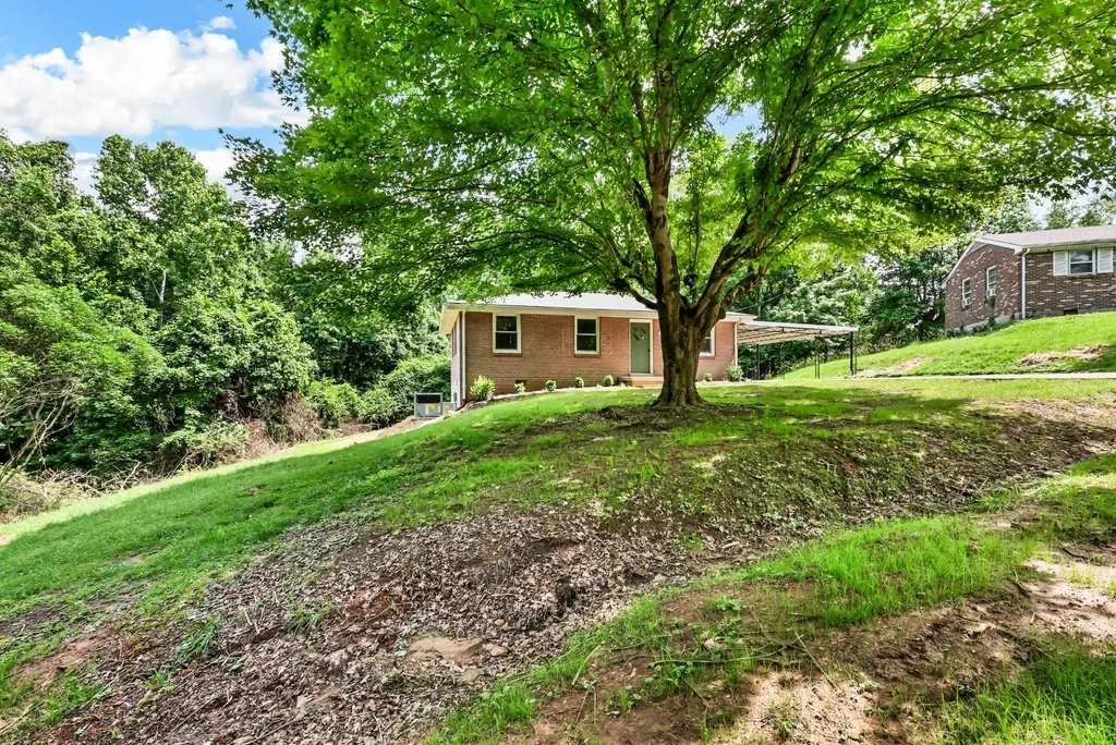1446 Elm Hill Drive Clarksville TN 37040