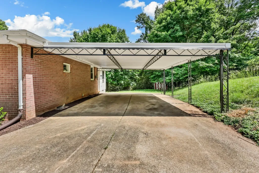 1446 Elm Hill Drive Clarksville TN 37040