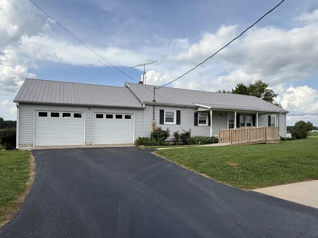 2971 Monroe Floyd Road Decherd TN 37324
