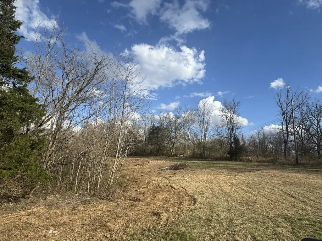 0 White Road Wartrace TN 37183