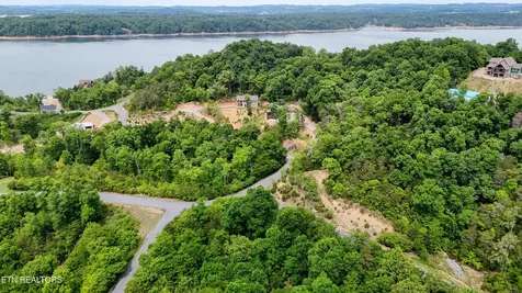 78 Stone Bridge Drive Dandridge TN 37725