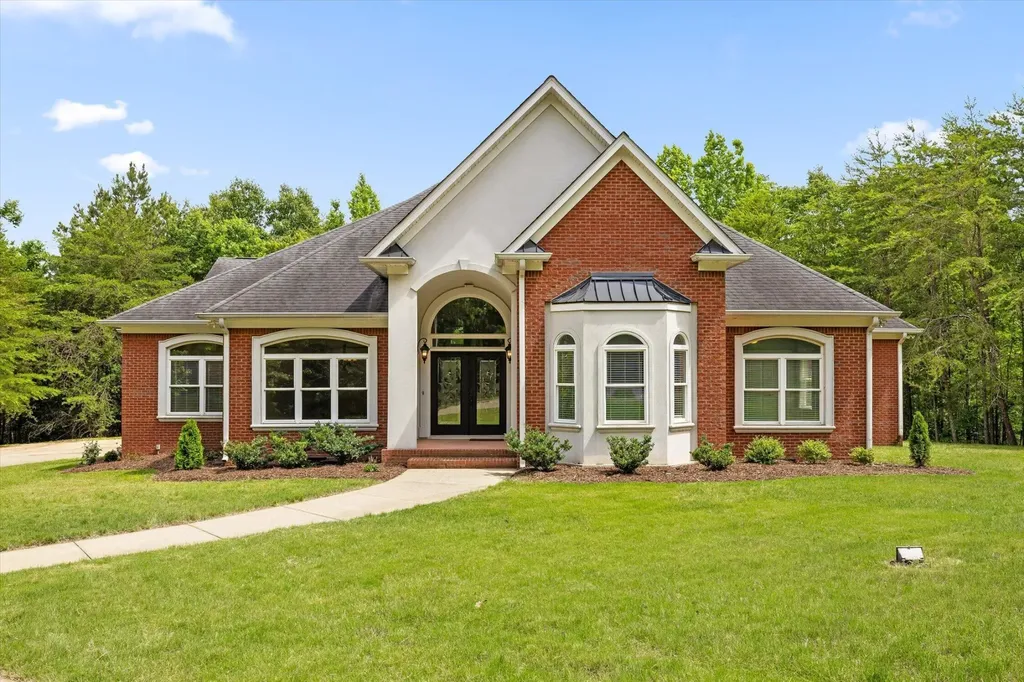 2551 Alpine Bluff Trail Ooltewah TN 37363