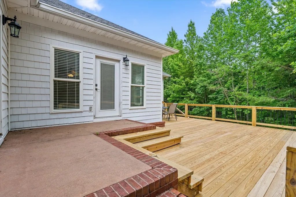 2551 Alpine Bluff Trail Ooltewah TN 37363