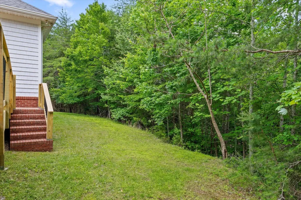 2551 Alpine Bluff Trail Ooltewah TN 37363