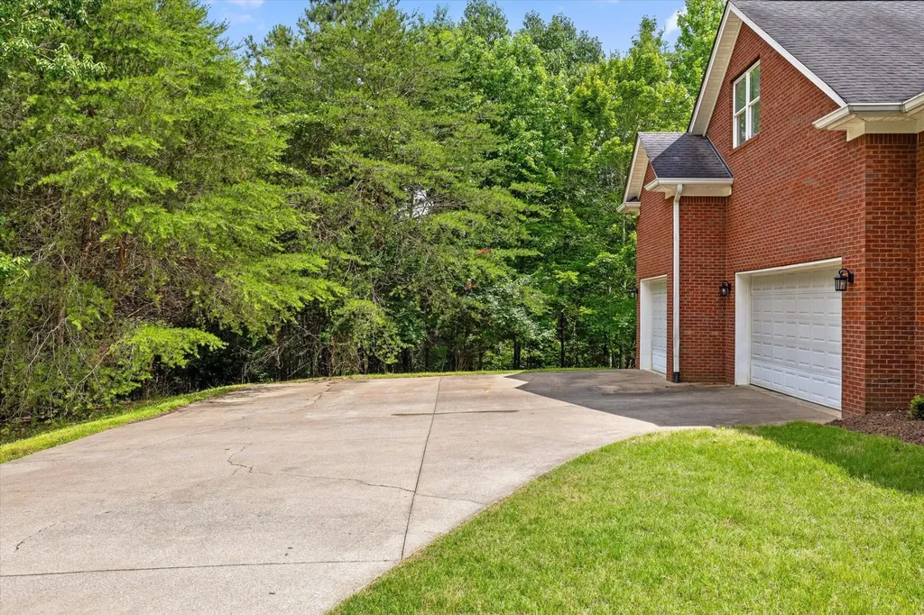 2551 Alpine Bluff Trail Ooltewah TN 37363