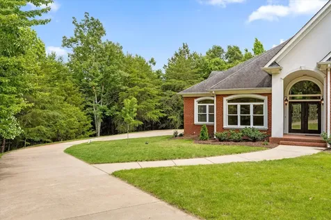 2551 Alpine Bluff Trail Ooltewah TN 37363