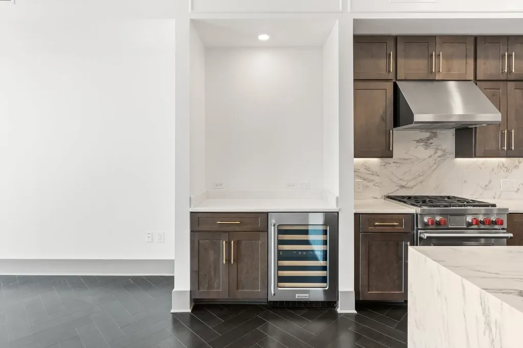 1616 West End Avenue Nashville TN 37203