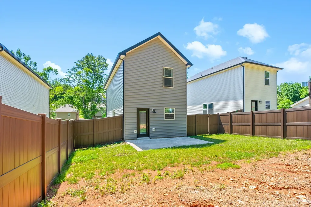 44 Cave Springs Road Clarksville TN 37042