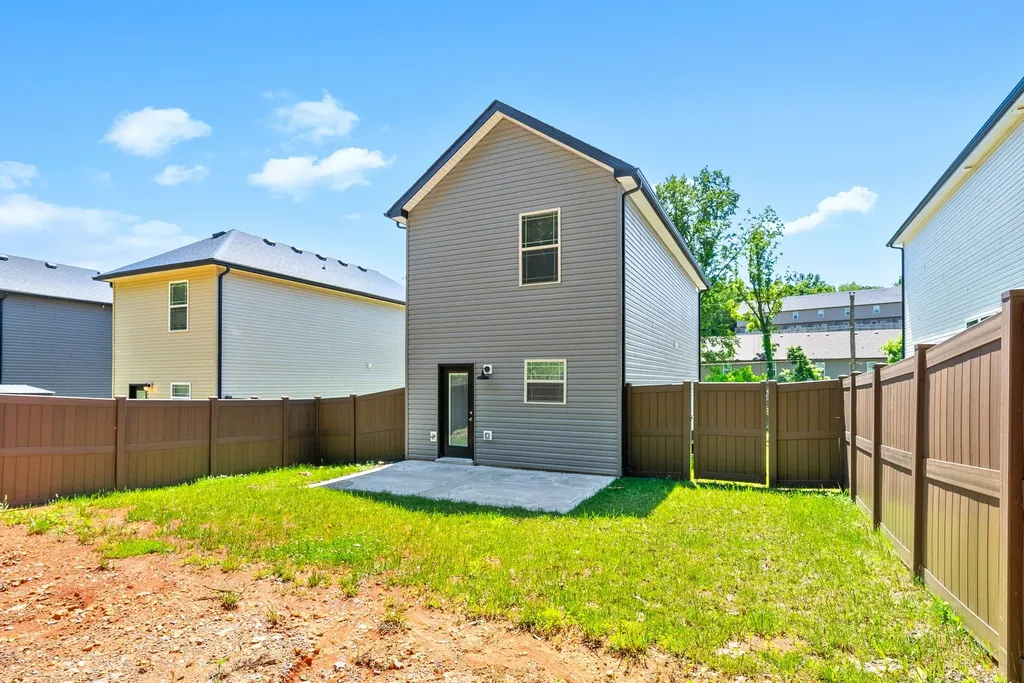 44 Cave Springs Road Clarksville TN 37042