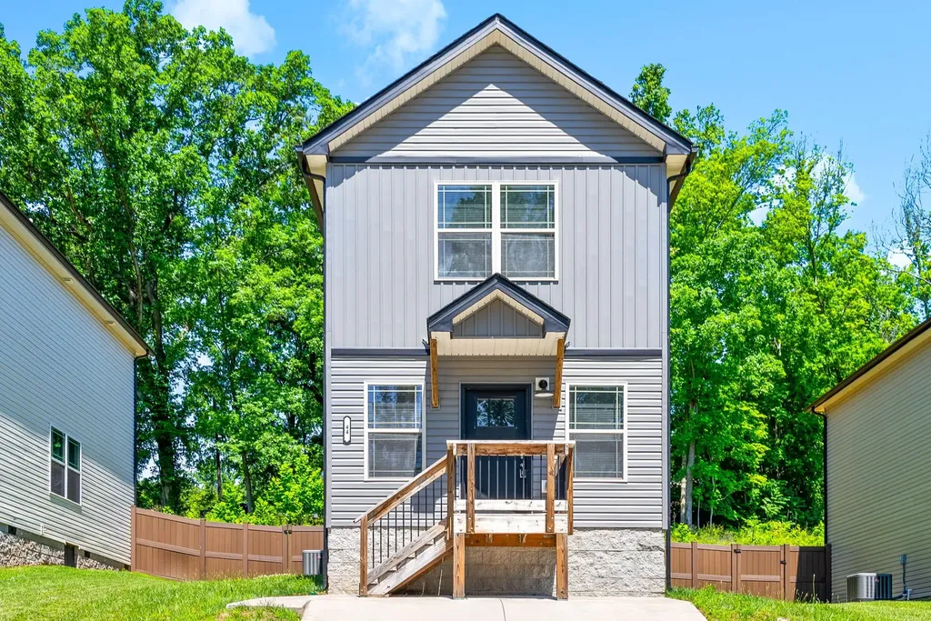 44 Cave Springs Road Clarksville TN 37042