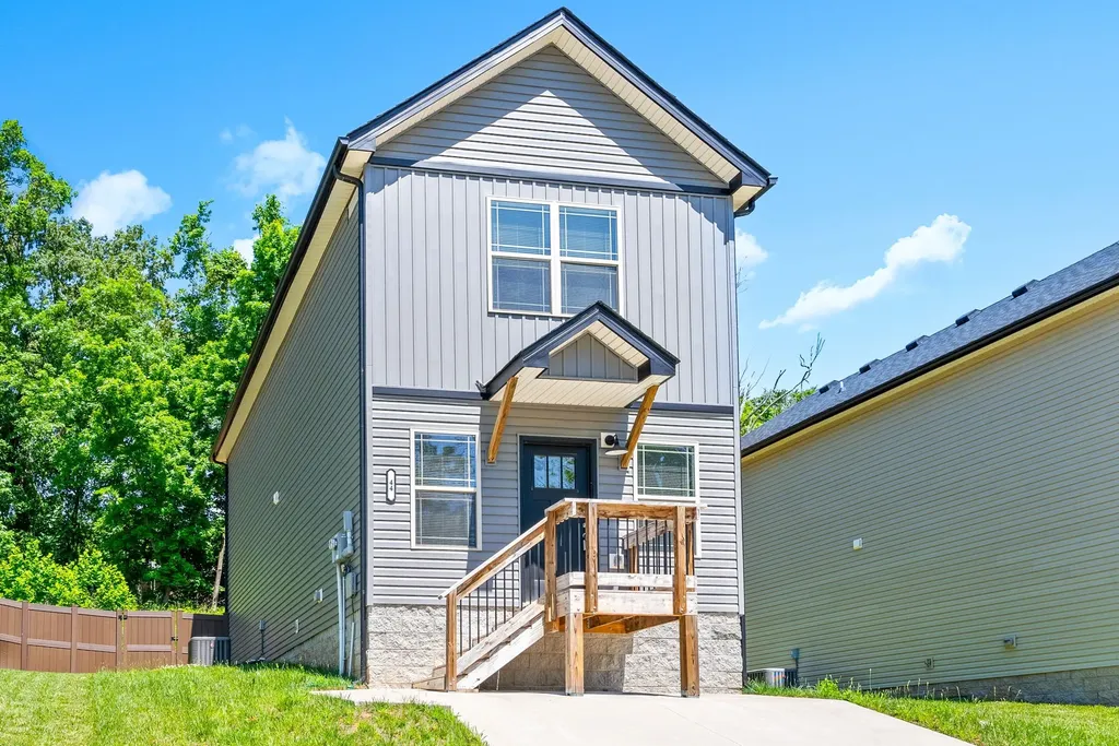 44 Cave Springs Road Clarksville TN 37042