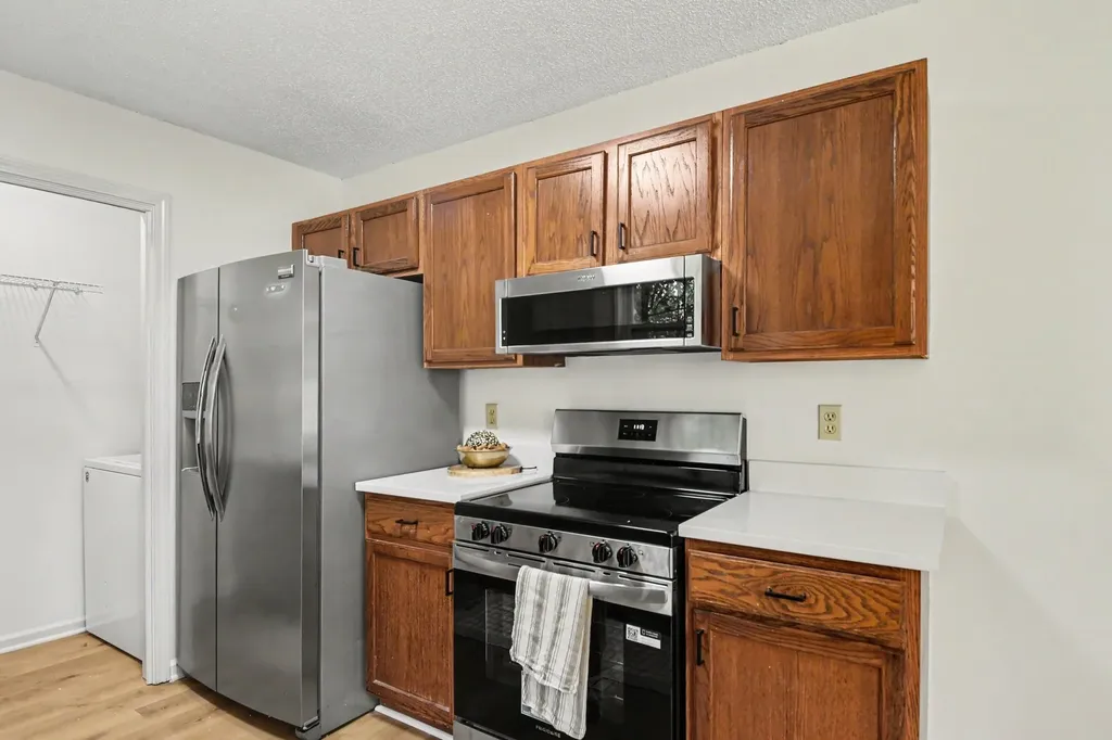 1774 Cabana Dr, NE Clarksville TN 37042
