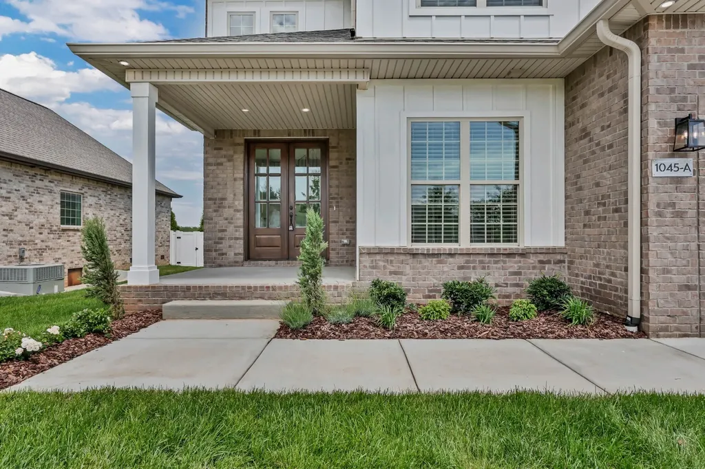 1045 Veridian Drive Clarksville TN 37043