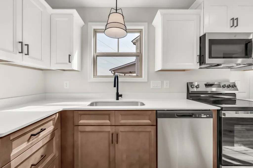 195 Quarry View Court Clarksville TN 37043