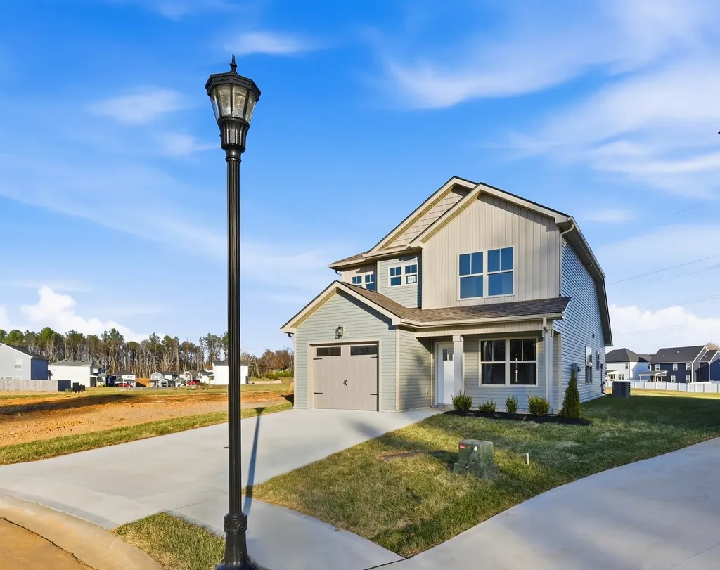 195 Quarry View Court Clarksville TN 37043