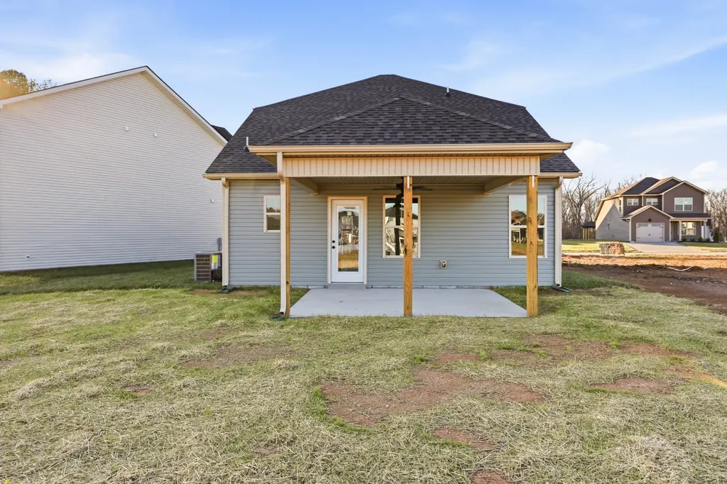 195 Quarry View Court Clarksville TN 37043