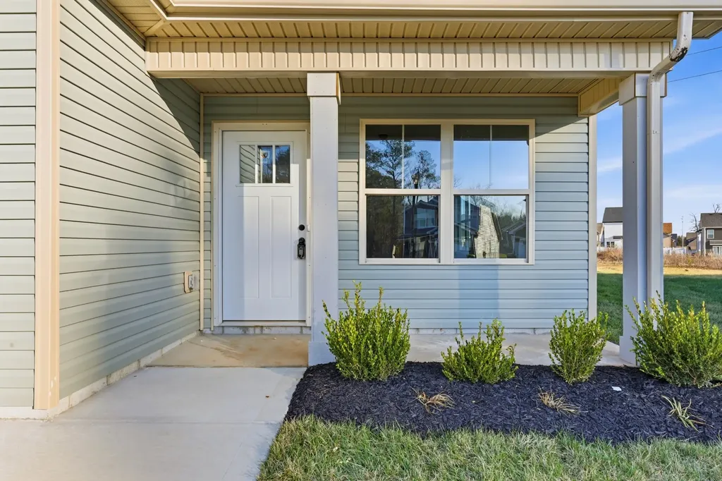 195 Quarry View Court Clarksville TN 37043