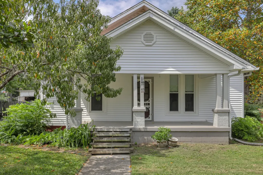 308 Elm Avenue Watertown TN 37184