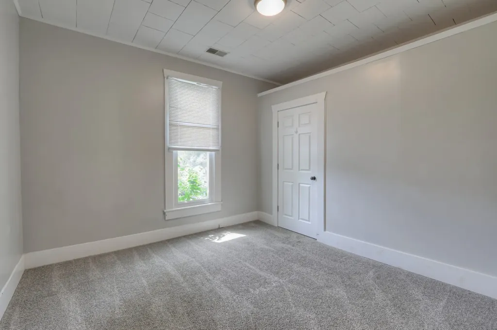 308 Elm Avenue Watertown TN 37184
