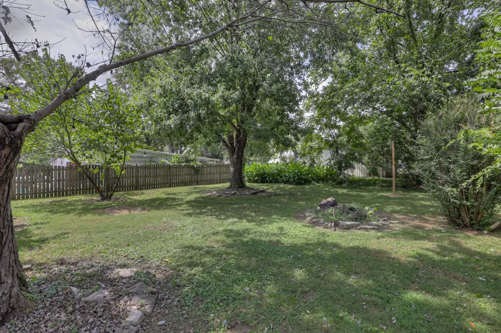 308 Elm Avenue Watertown TN 37184