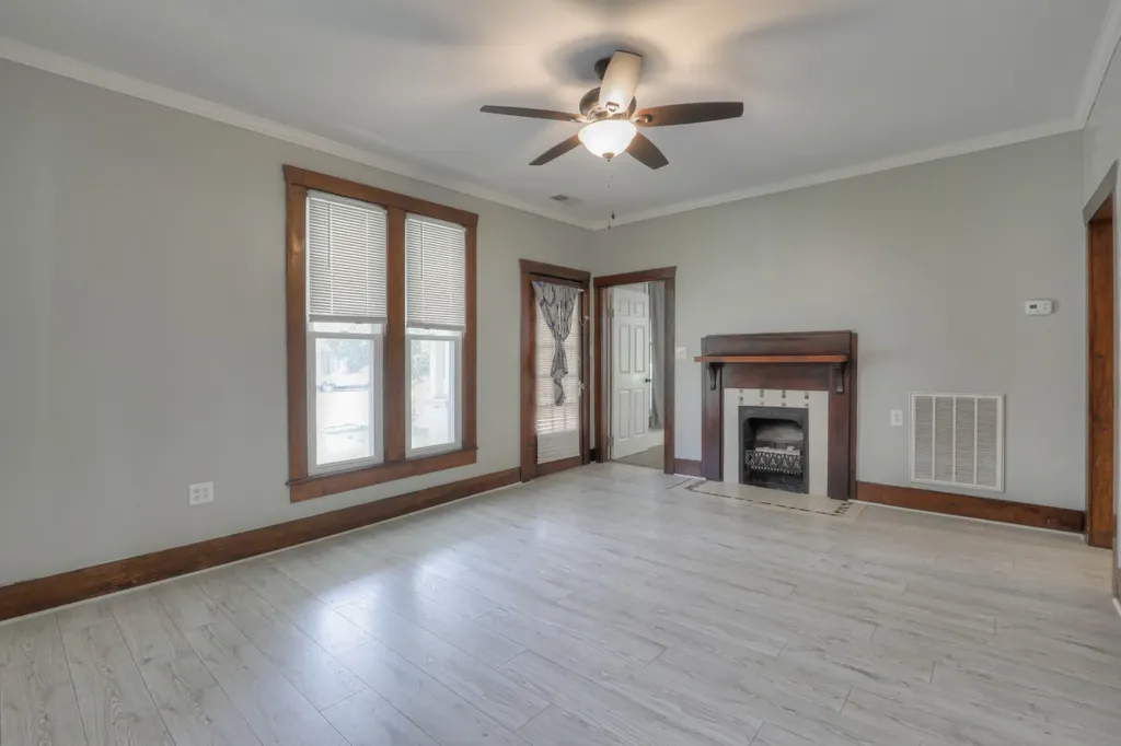 308 Elm Avenue Watertown TN 37184
