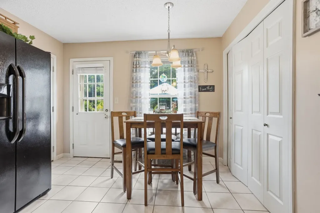 202 Kimberly Drive Columbia TN 38401