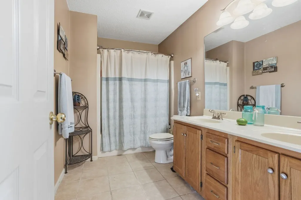 202 Kimberly Drive Columbia TN 38401