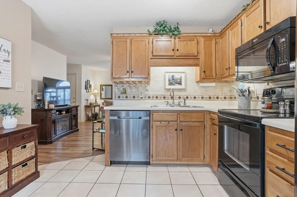 202 Kimberly Drive Columbia TN 38401