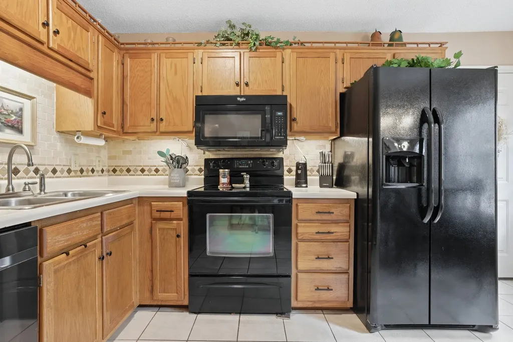 202 Kimberly Drive Columbia TN 38401