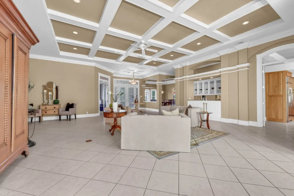 2360 Memorial Drive Extension Clarksville TN 37043